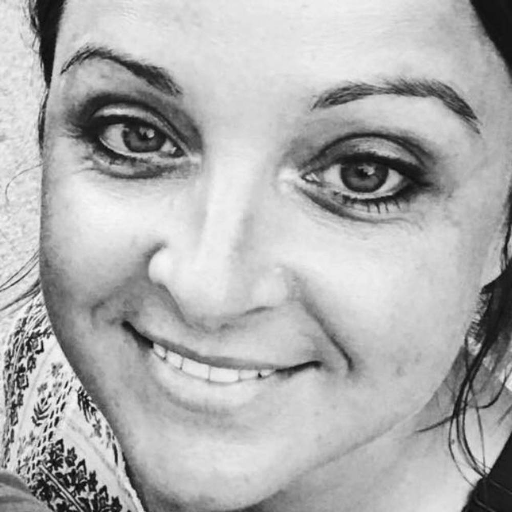 Meet your Posher, Dana